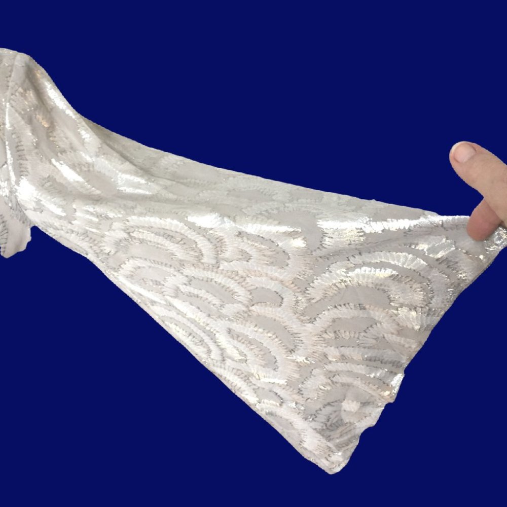 Elizabeth & James Silk & Silver Foil NEW Top  XS - Picture 5 of 6